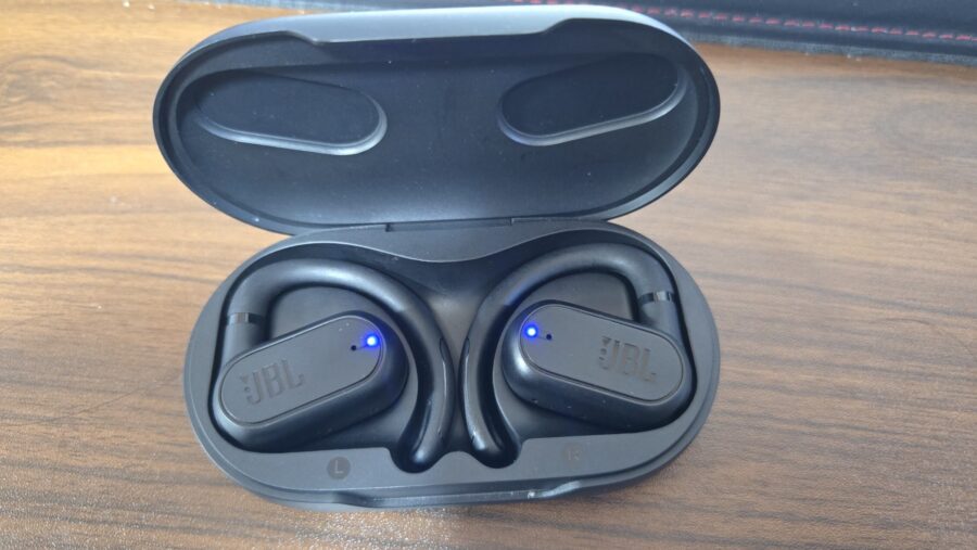 JBL SOUNDGEAR SENSEの写真